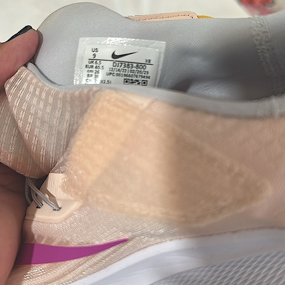 Women’s Nike Pegasus Flyease running shoe - Picture 6 of 6